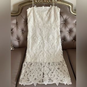 Beautiful white midi dress